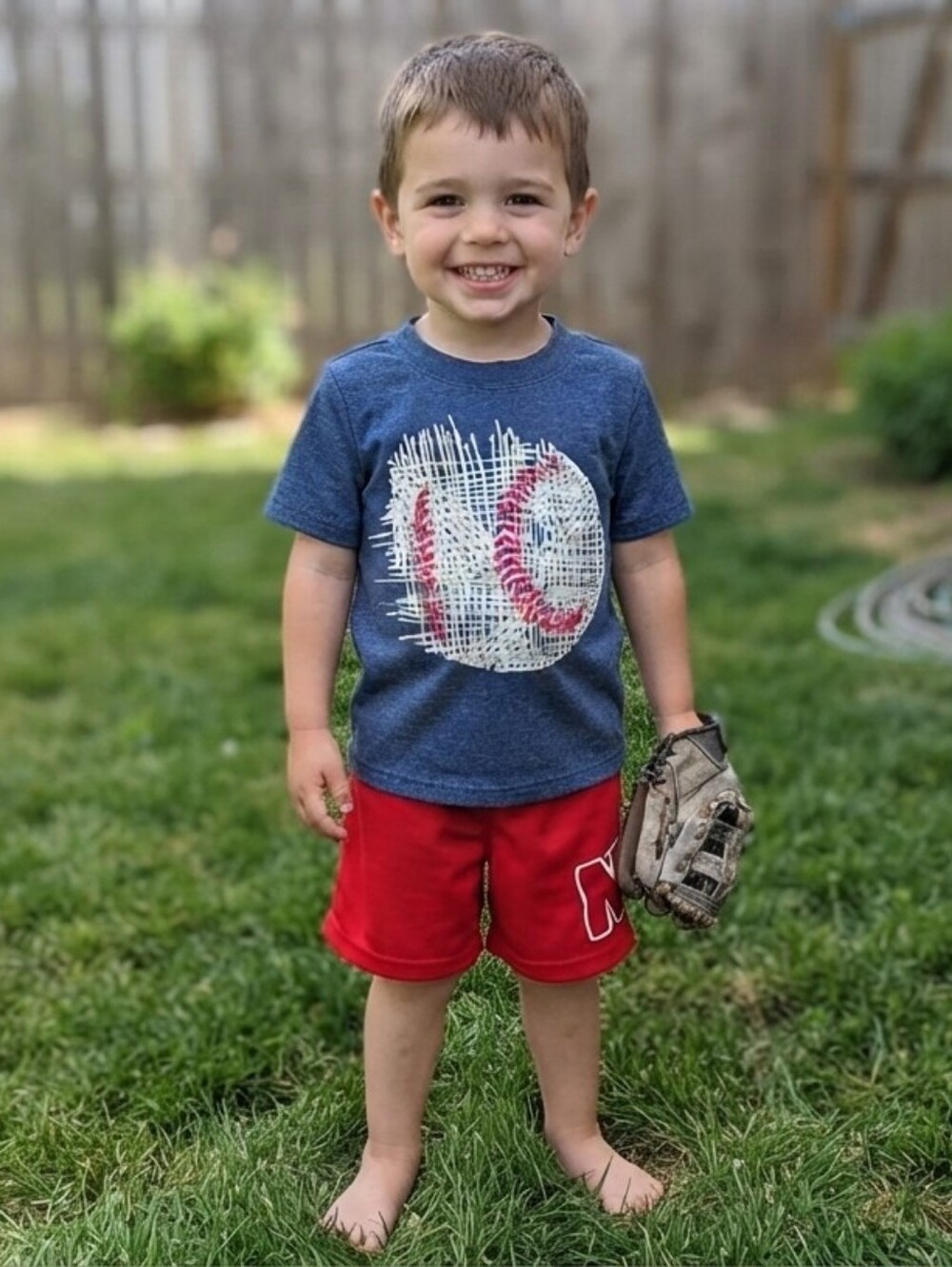 Carter's 3T Navy Tee and Nike Red Shorts Set
